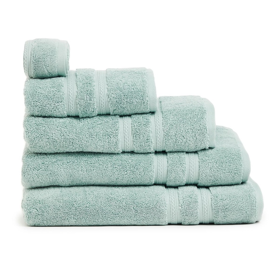 Purple Designs Luxury 710gsm Bath Sheet & Hand Towel Set - Image 6